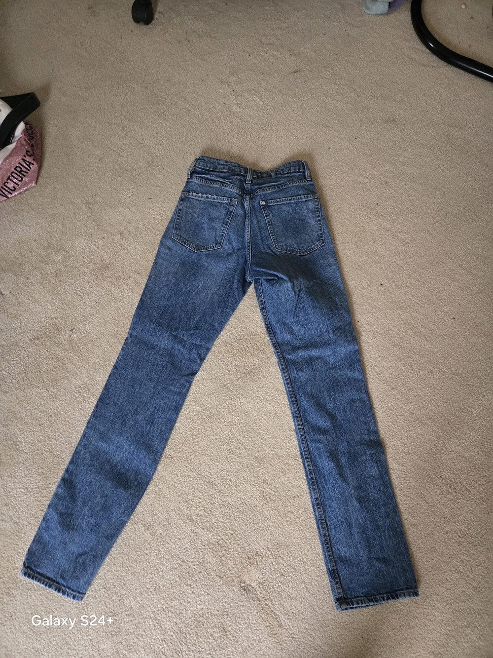 H&M Women's Straight-Leg Jeans in Medium Blue